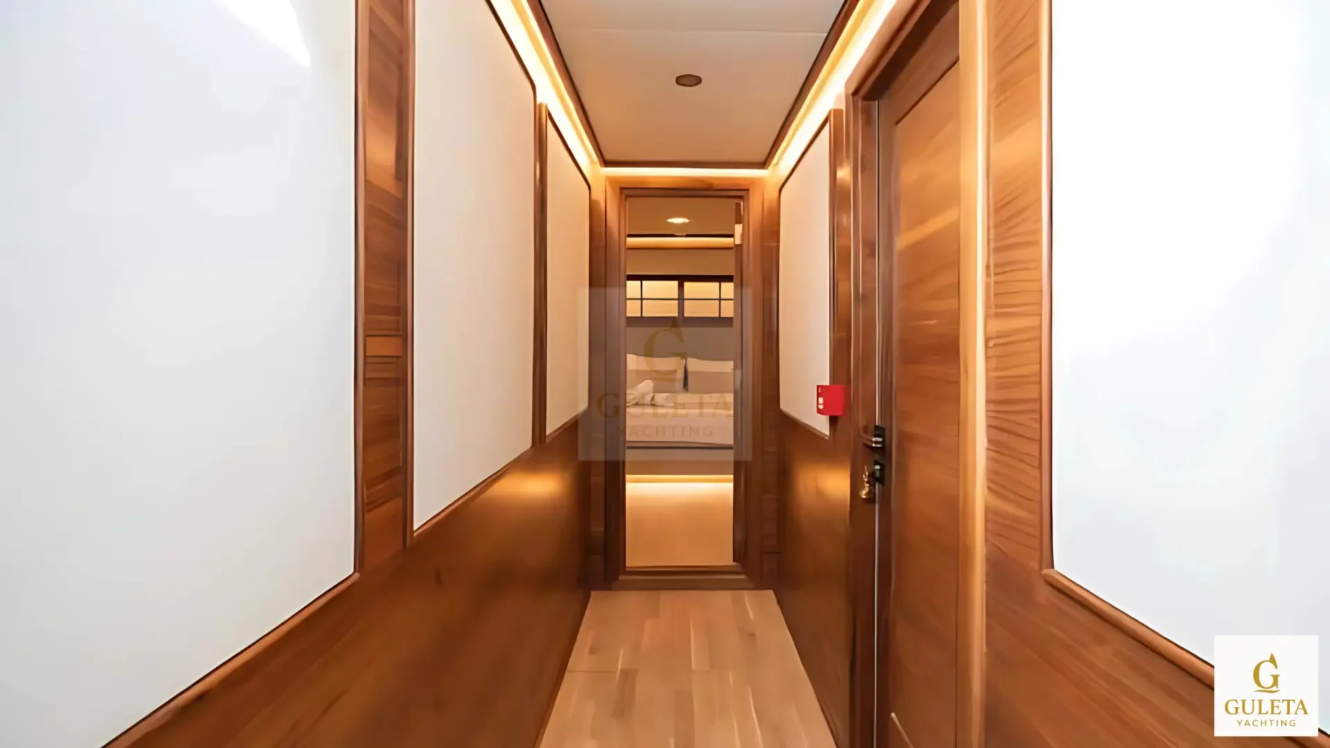 Fully equipped kitchen and bar area on Junior Orçun yacht