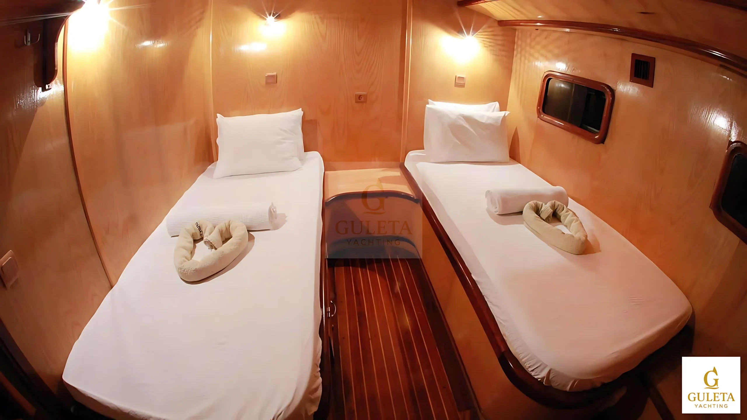 Nirvana Gulet twin cabin for private gulet cruises in the Turkish Riviera