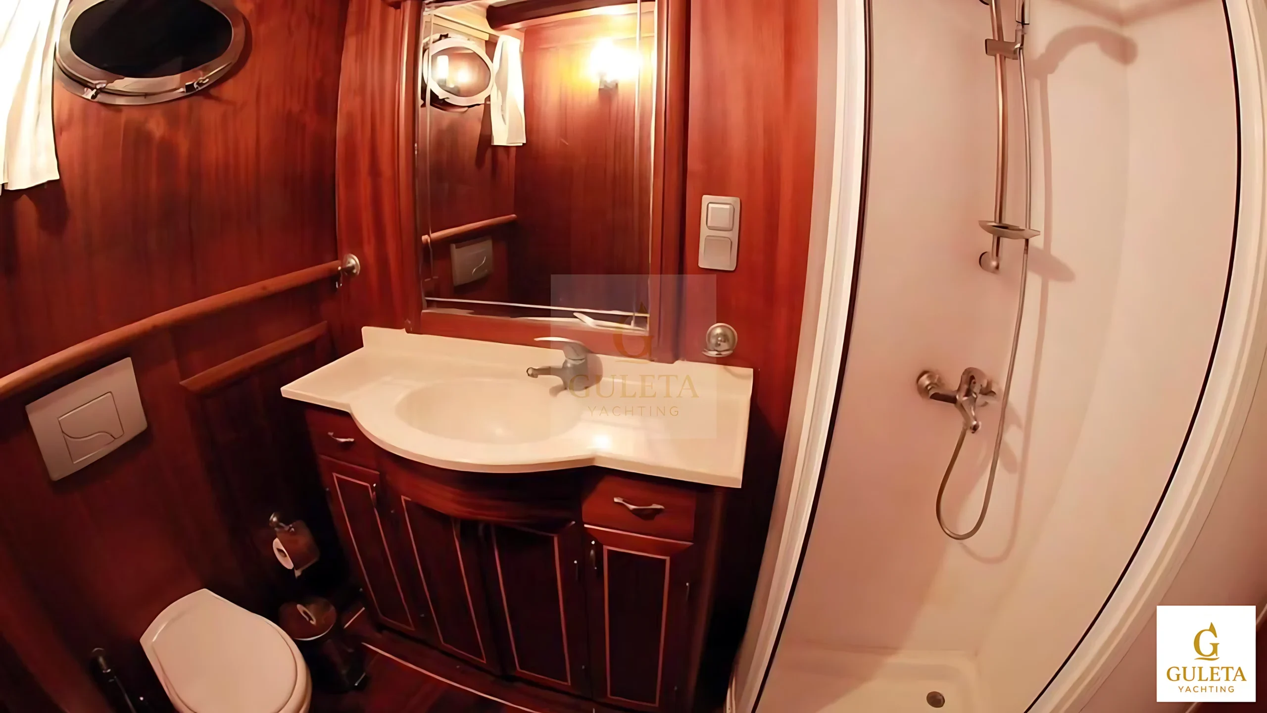 Bathroom and toilet in Galip Nur Gulet.
